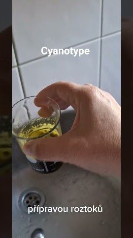 Náhled videa: příprava roztoků